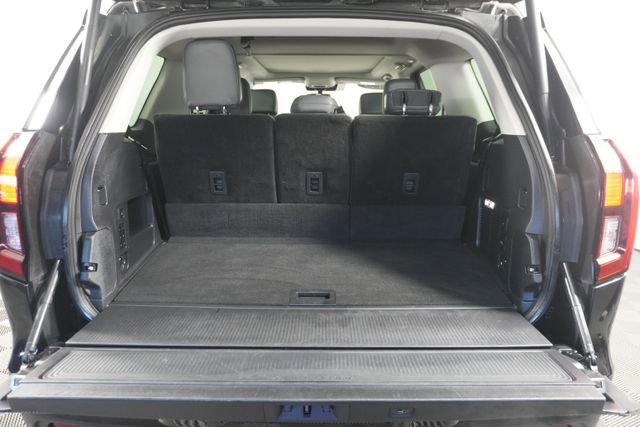 Certified 2025 Ford Expedition Active AWD/4WD image 33