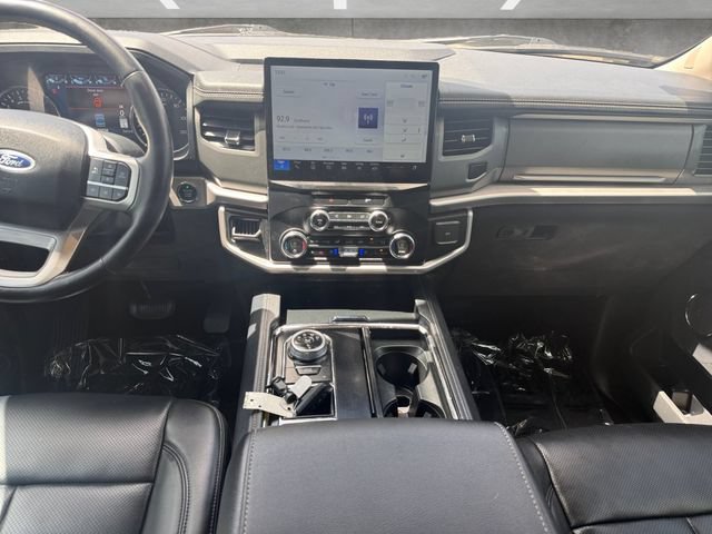 Certified 2023 Ford Expedition Max XLT RWD image 4