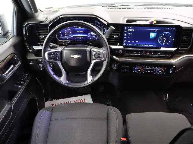 Used 2025 Chevrolet Silverado 1500 LT image 16