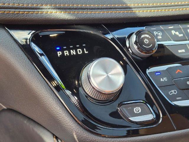 Used 2022 Chrysler Pacifica Pinnacle AWD/4WD image 34