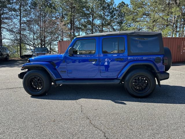 Used 2018 Jeep Wrangler Unlimited Sahara image 2