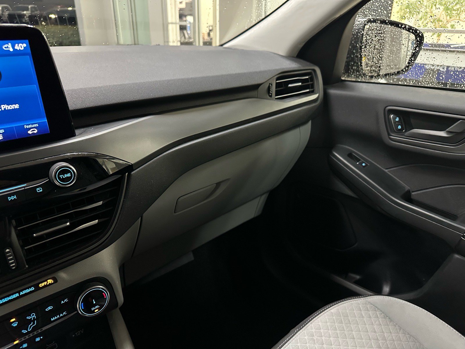 Certified 2024 Ford Escape Active FWD image 32