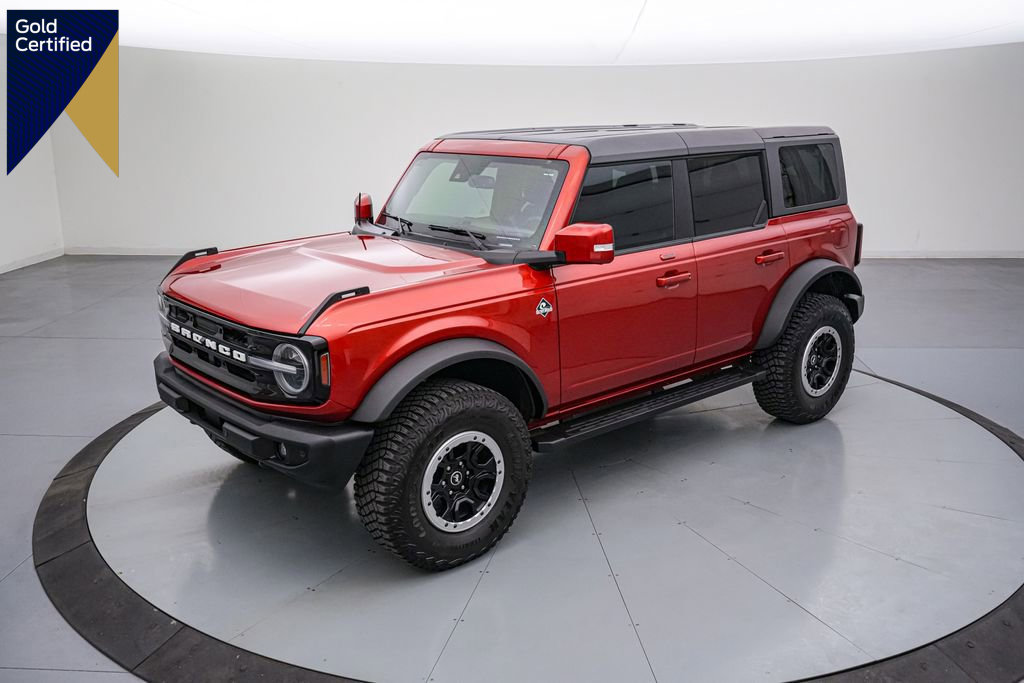 Certified 2022 Ford Bronco Outer Banks w/ Sasquatch Package