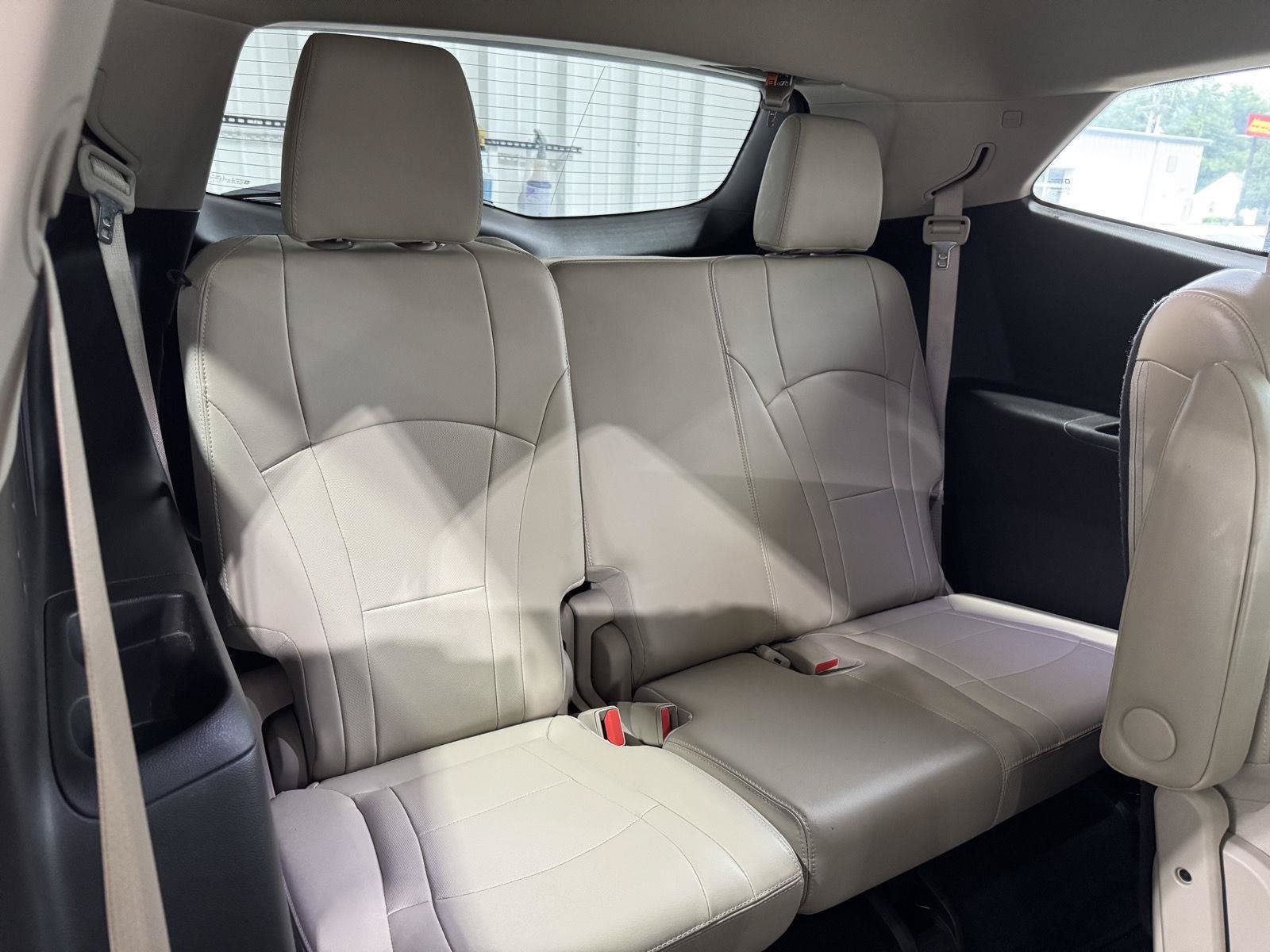Used 2018 Buick Enclave Premium w/ LPO, Hit The Road Package AWD/4WD image 26