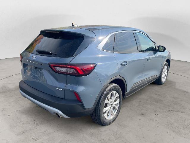 Certified 2023 Ford Escape Active w/ Tech Pack #1 AWD/4WD image 2