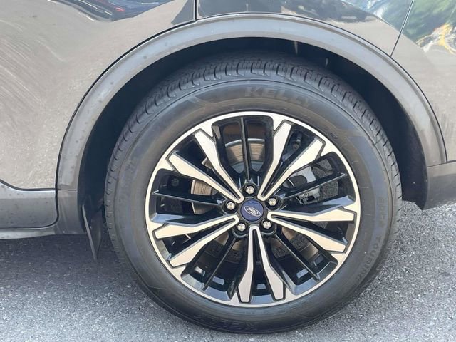 Certified 2022 Ford Escape SE w/ SE Sport Appearance Package FWD image 28