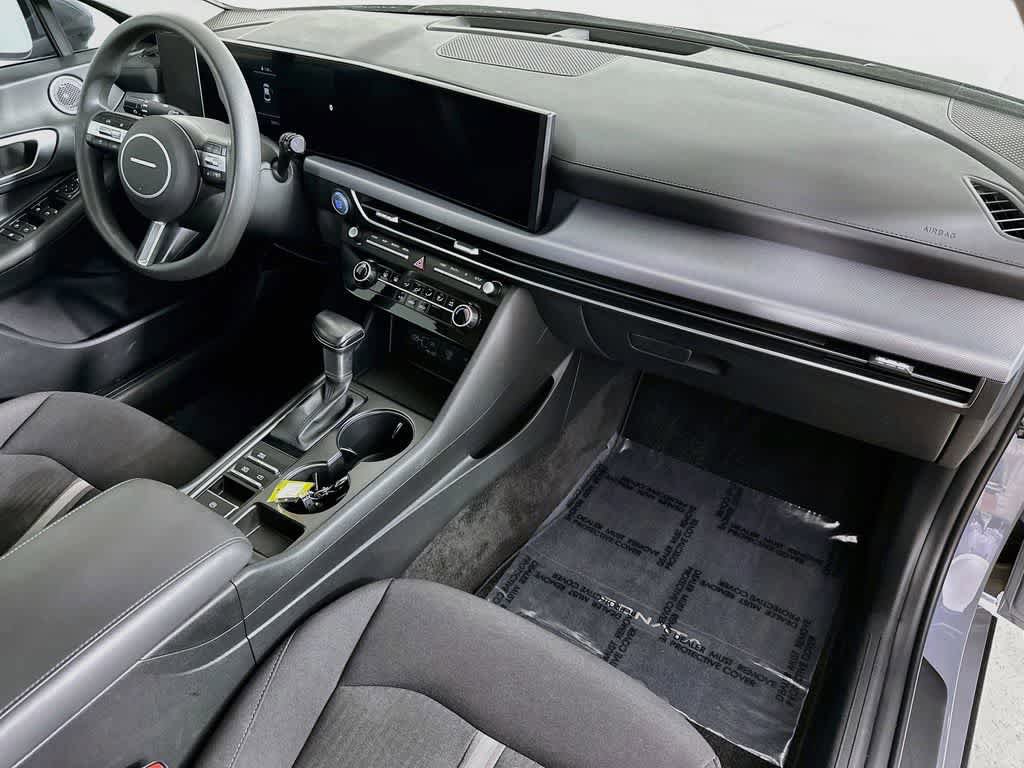Used 2025 Hyundai Sonata SE FWD image 30