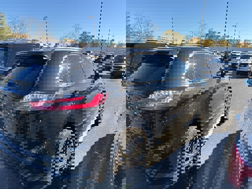 Certified 2023 Ford Edge ST-Line w/ Cargo Accessory Package image 6