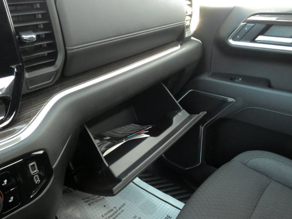 Used 2026 Chevrolet Silverado 1500 LT AWD/4WD image 29
