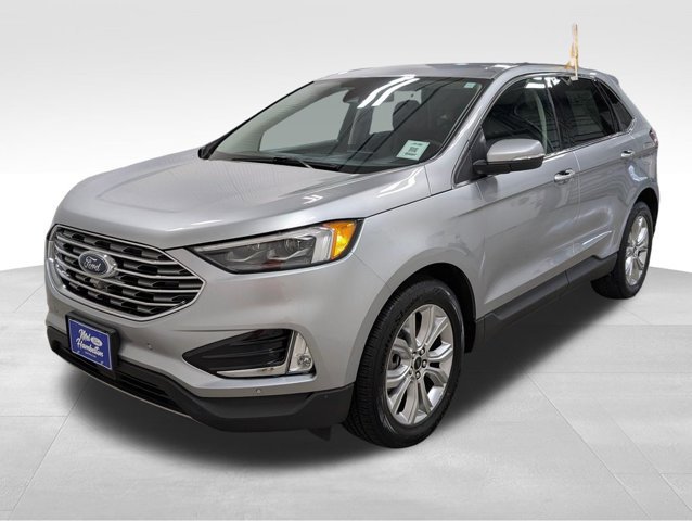 Certified 2023 Ford Edge Titanium w/ Equipment Group 301A AWD/4WD image 18