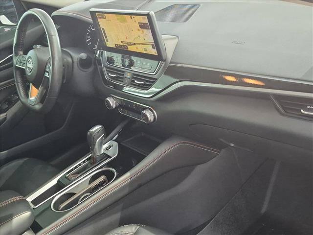 Used 2023 Nissan Altima 2.5 SR w/ SR Premium Package FWD image 23