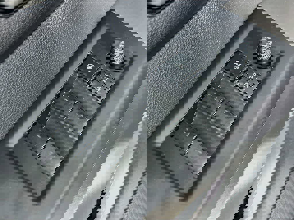 Used 2025 Toyota Tundra SR5 w/ SR5 Premium Package image 29