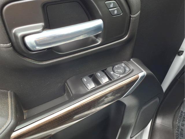 Used 2021 Chevrolet Silverado 1500 LT AWD/4WD image 17
