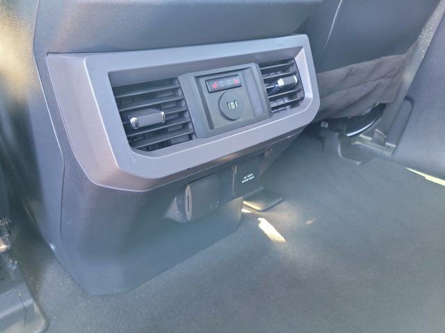 Certified 2023 Ford F250 Lariat w/ Sport Appearance Package AWD/4WD image 15