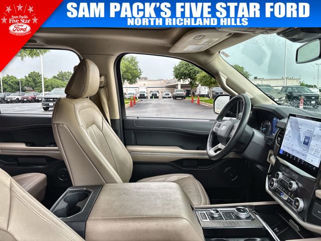 Certified 2024 Ford Expedition Limited AWD/4WD image 18