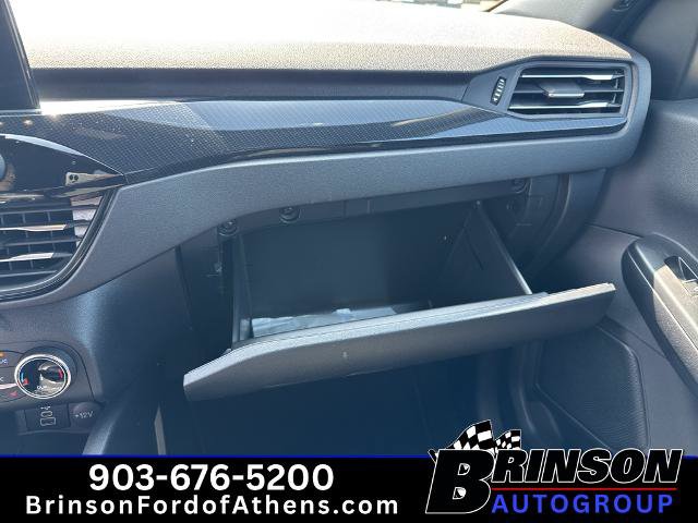 Certified 2025 Ford Escape ST-Line Select AWD/4WD image 35