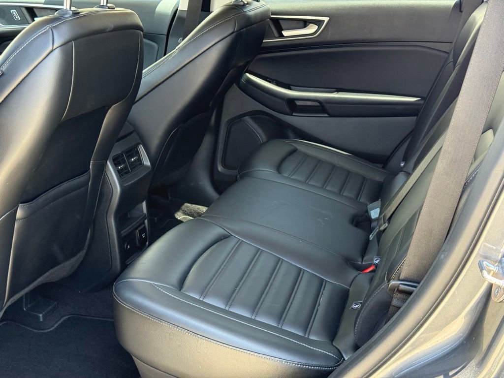 Certified 2024 Ford Edge SEL w/ Convenience Package AWD/4WD image 8