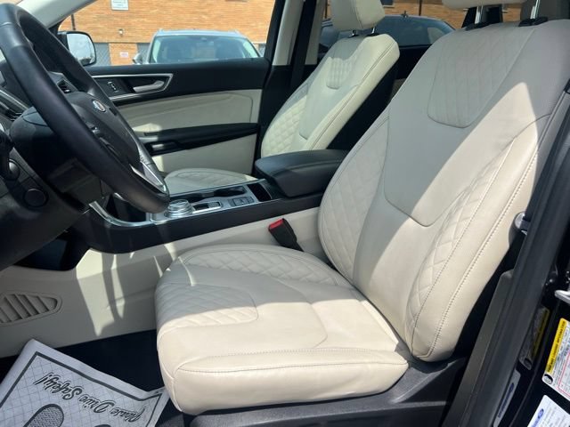 Certified 2023 Ford Edge Titanium w/ Equipment Group 301A AWD/4WD image 20