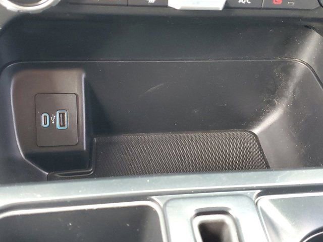 Certified 2022 Ford F150 XLT w/ Equipment Group 302A High image 32