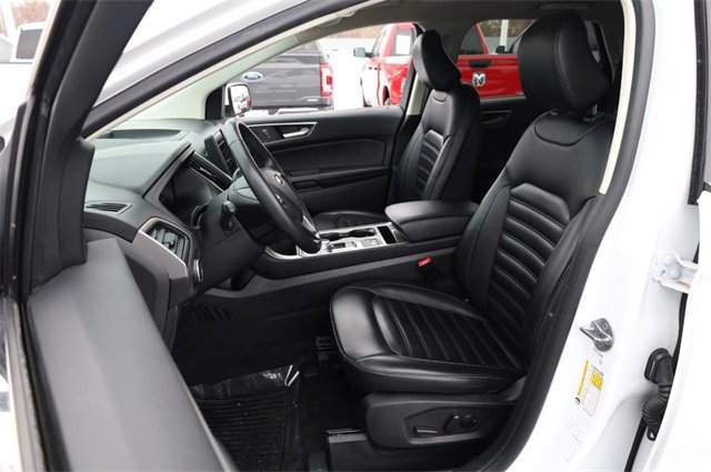 Certified 2024 Ford Edge SEL image 8