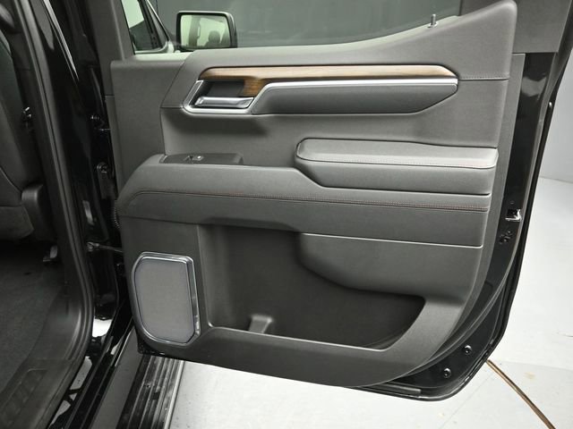 Used 2026 Chevrolet Silverado 1500 High Country w/ Midnight Edition image 40