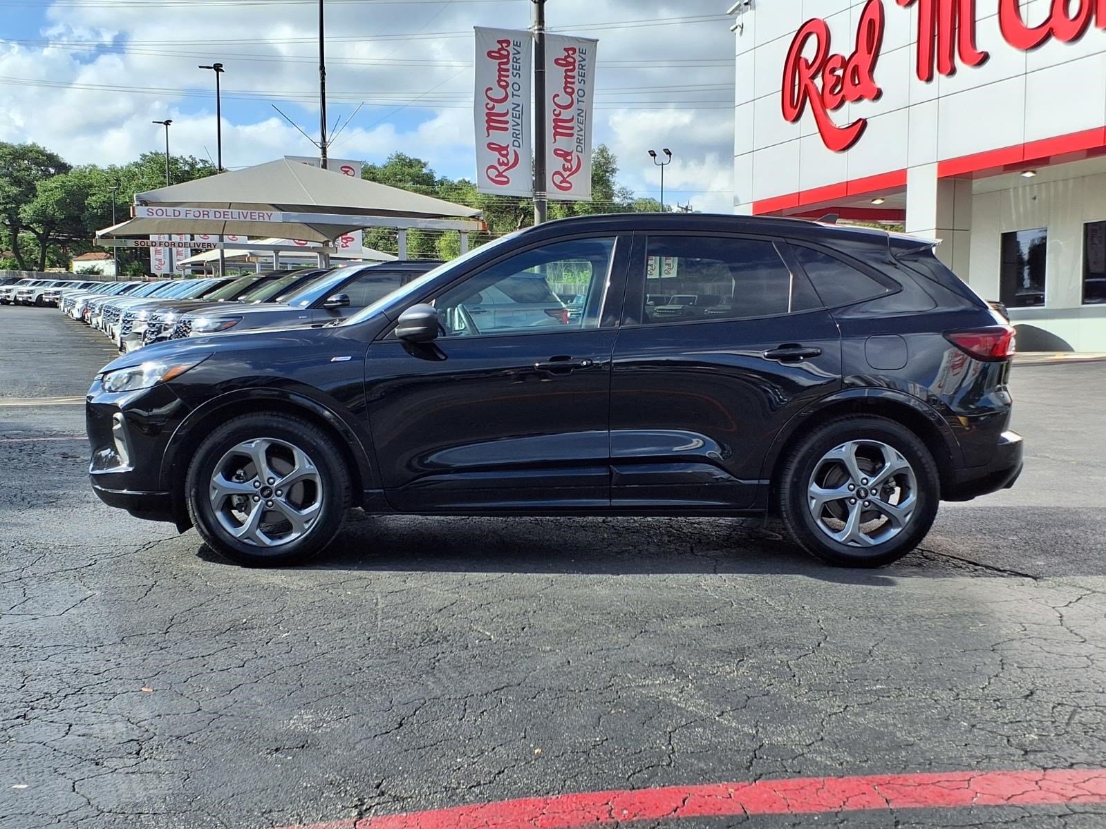 Certified 2024 Ford Escape ST-Line FWD image 8
