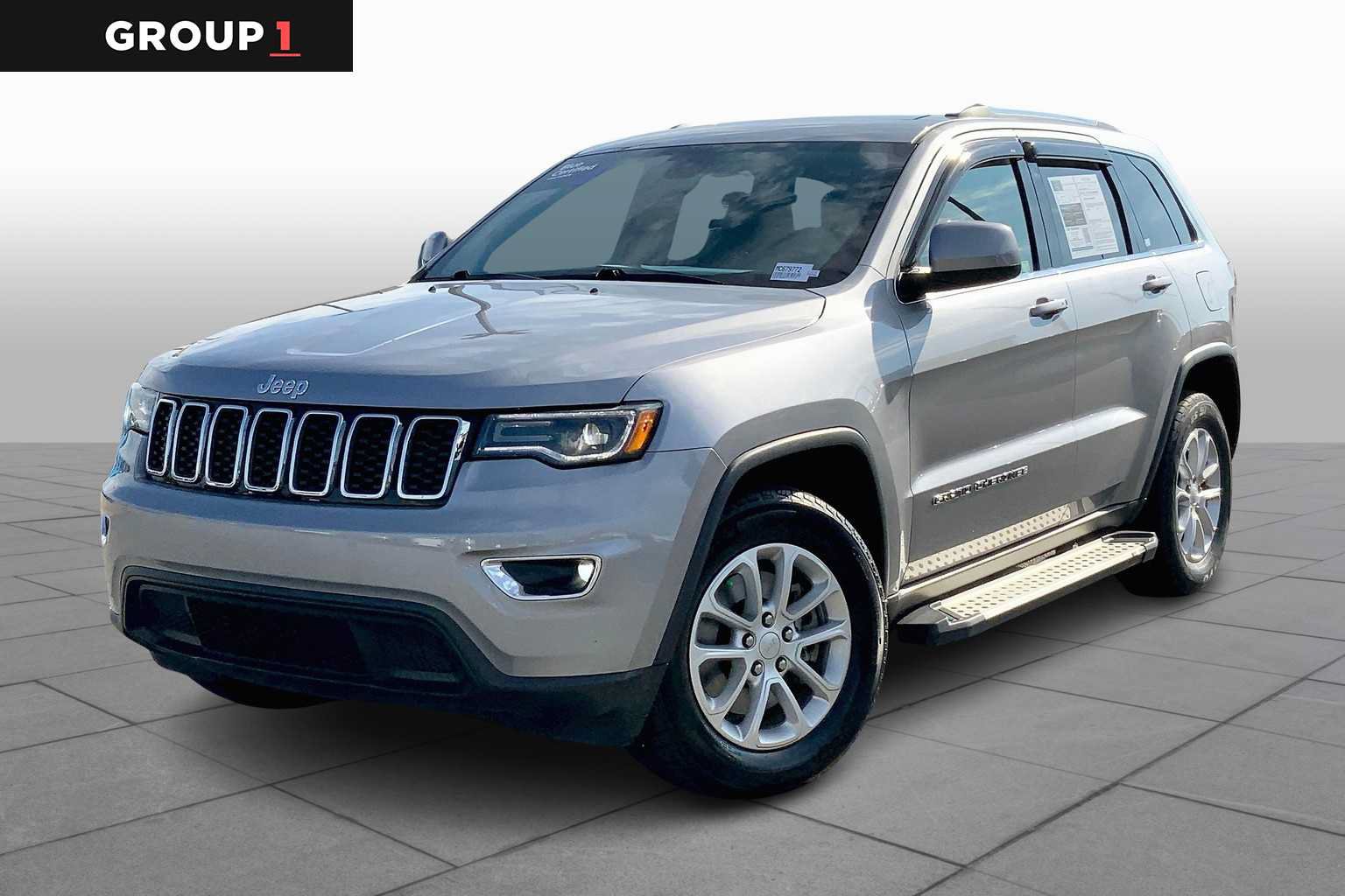 Used 2021 Jeep Grand Cherokee Laredo RWD image 1