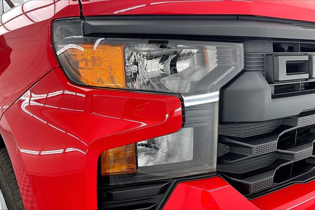 Used 2025 Chevrolet Silverado 1500 Custom AWD/4WD image 30