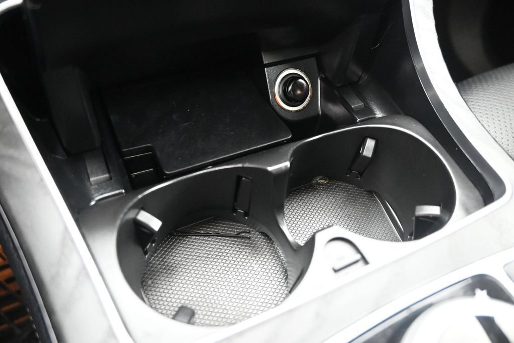 Used 2019 Mercedes-Benz GLC 300 image 17