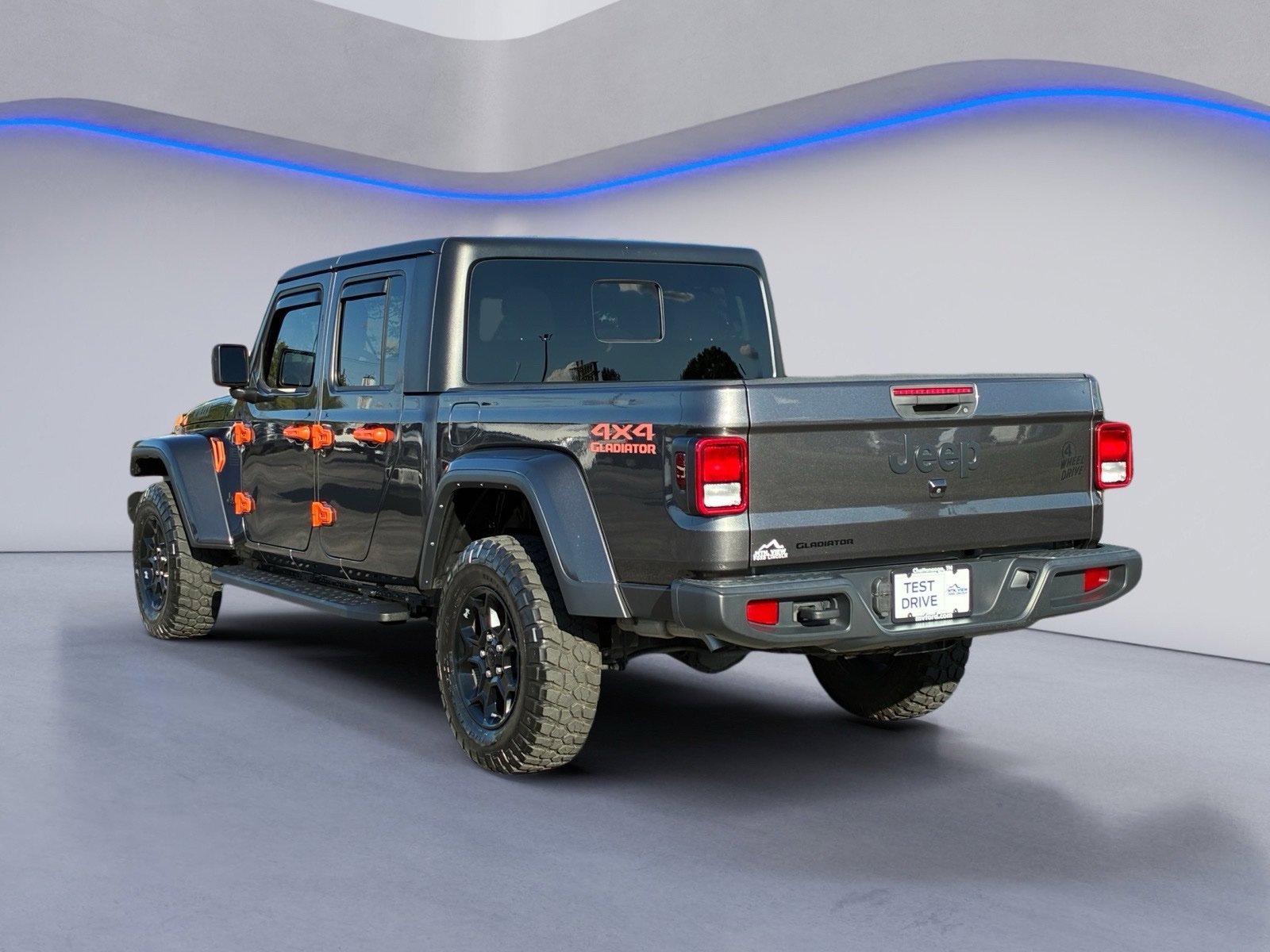 Used 2023 Jeep Gladiator Sport AWD/4WD image 3