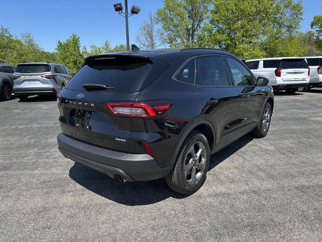 Certified 2025 Ford Escape ST-Line AWD/4WD image 7