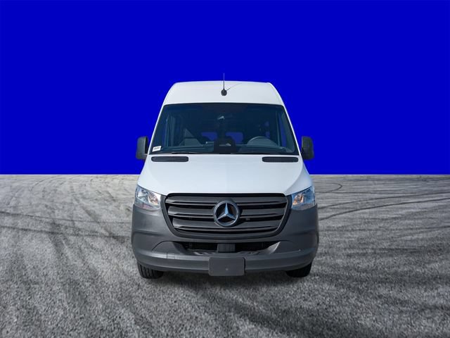 Used 2025 Mercedes-Benz Sprinter 2500 image 9