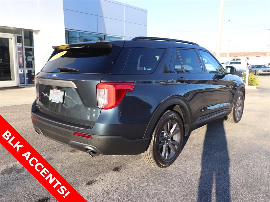 Certified 2023 Ford Explorer XLT w/ Equipment Group 202A image 5