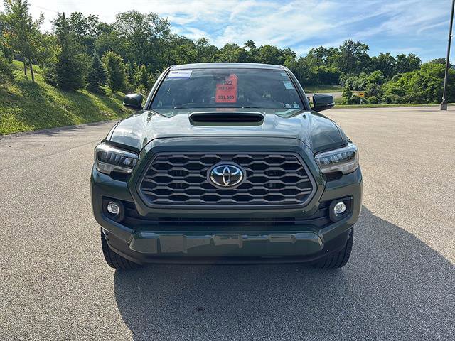 Used 2022 Toyota Tacoma TRD Sport w/ Technology Package AWD/4WD image 7