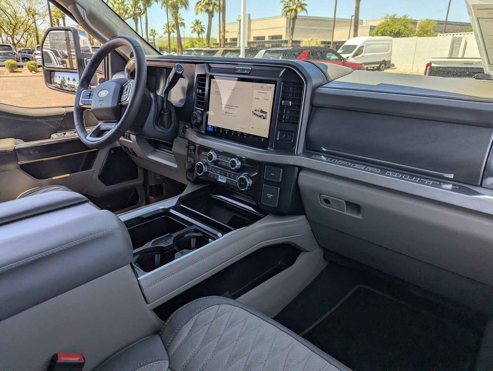 Certified 2026 Ford F250 Platinum w/ Platinum Plus Package AWD/4WD image 12