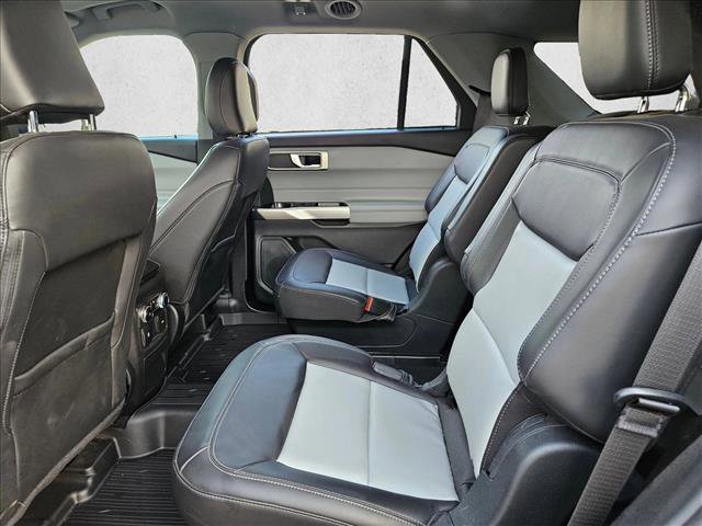 Certified 2023 Ford Explorer XLT w/ Equipment Group 202A image 21