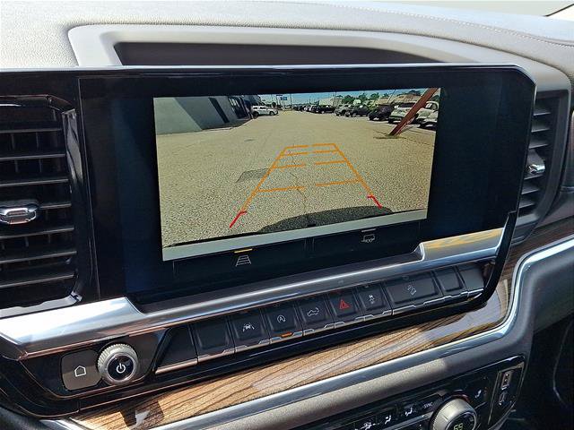 Used 2025 Chevrolet Silverado 1500 LT Trail Boss AWD/4WD image 15