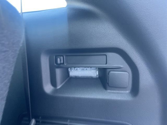 Certified 2023 Ford Explorer XLT image 12