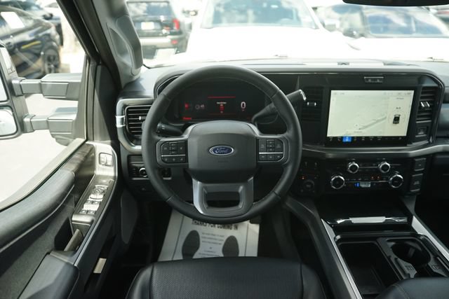 Certified 2025 Ford F250 Lariat w/ FX4 Off-Road Package AWD/4WD image 21