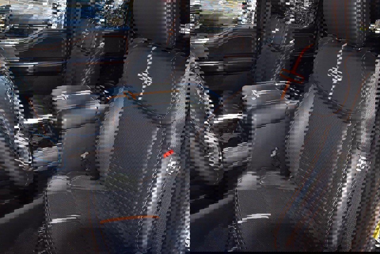 Certified 2024 Ford F250 Platinum w/ FX4 Off-Road Package image 36