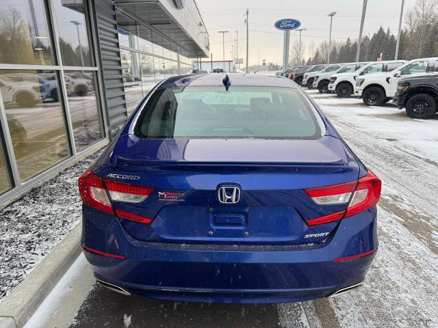 Used 2018 Honda Accord Sport image 3