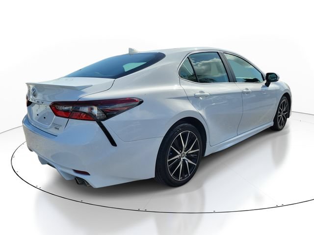 Used 2024 Toyota Camry SE w/ Convenience Package FWD video 2