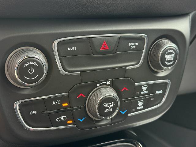 Used 2019 Jeep Compass Latitude AWD/4WD image 31