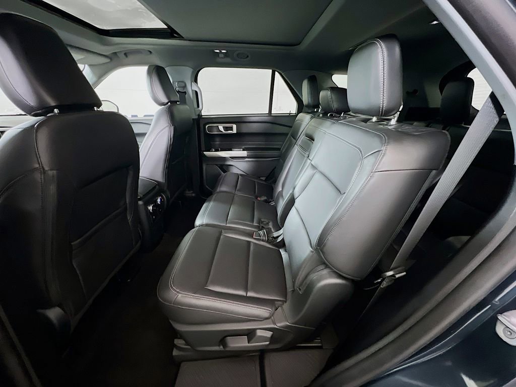 Certified 2023 Ford Explorer XLT w/ Equipment Group 202A image 27