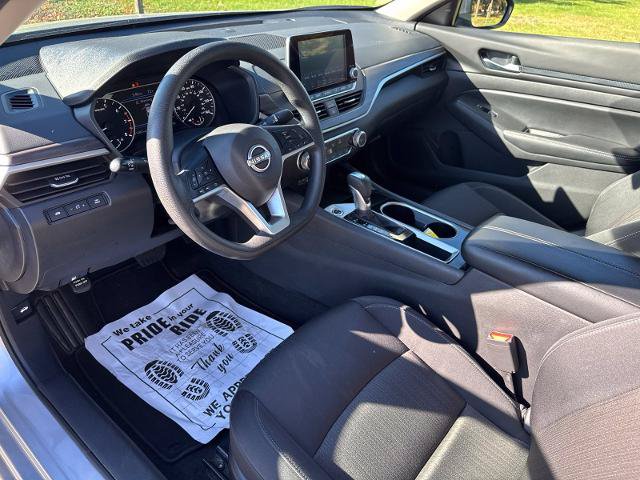 Used 2024 Nissan Altima 2.5 SV FWD image 27