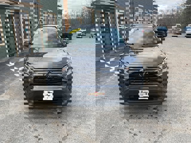 Used 2020 Toyota RAV4 LE w/ All Weather Liner Package AWD/4WD image 13