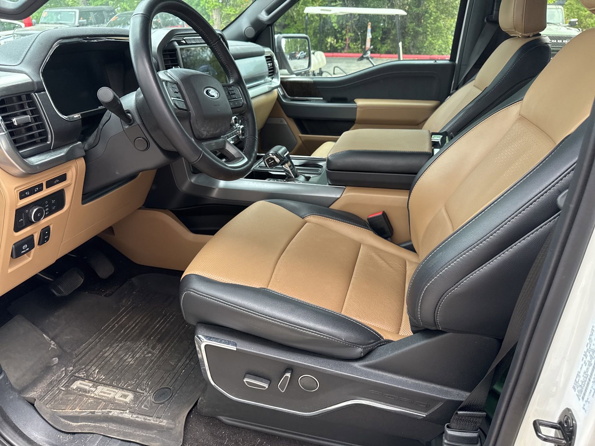 Certified 2022 Ford F150 Lariat w/ Equipment Group 502A High image 10