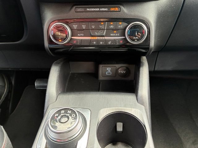 Certified 2022 Ford Escape SEL w/ SEL Stealth AWD Package image 26
