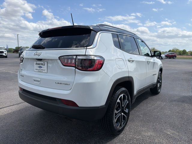 Used 2022 Jeep Compass Limited AWD/4WD image 5