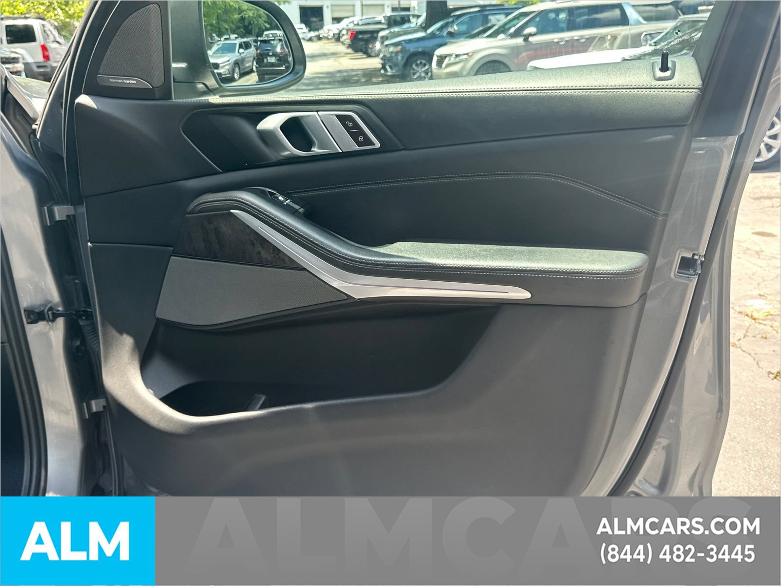 Used 2024 BMW X5 sDrive40i w/ Premium Package RWD image 16